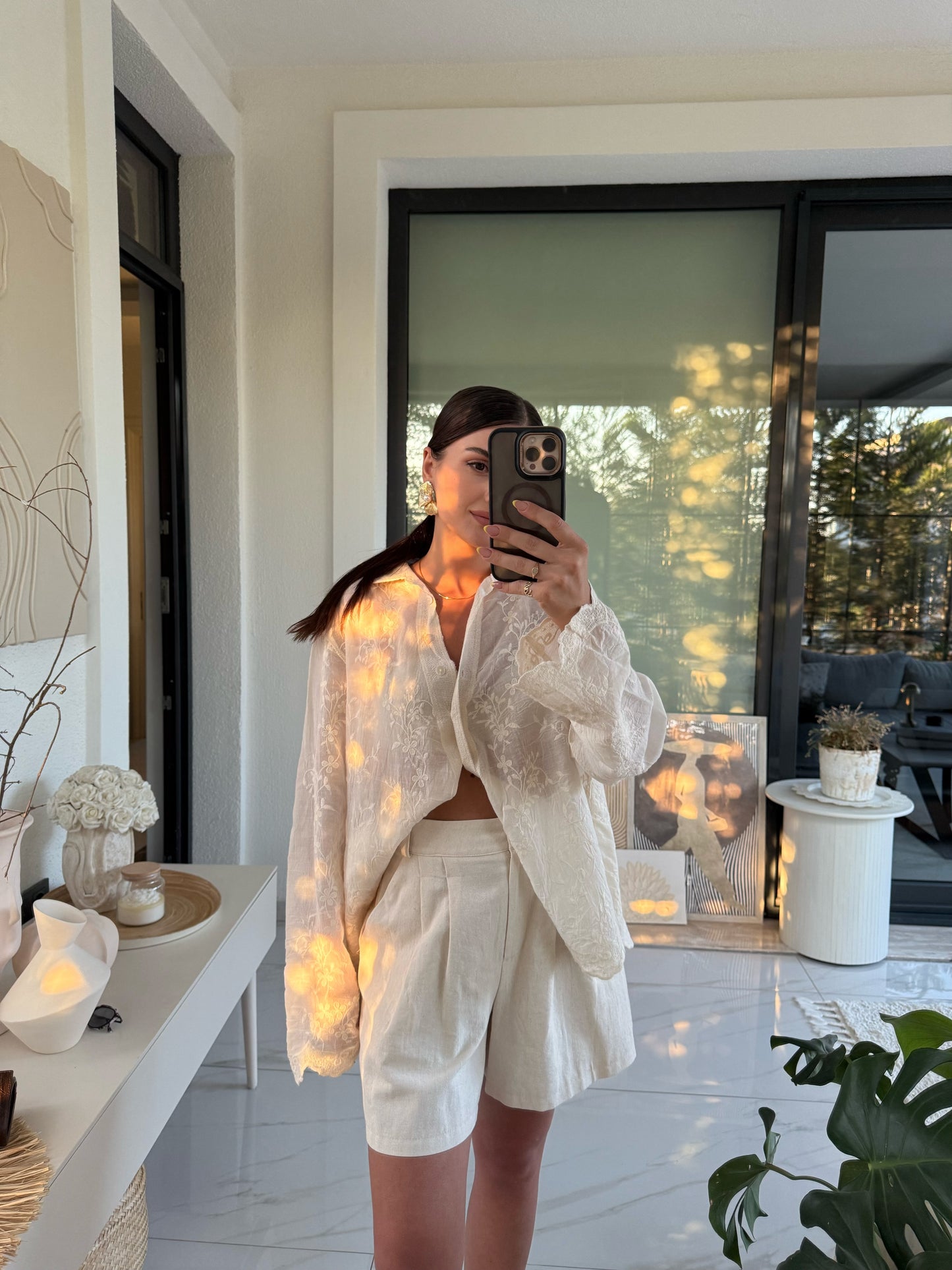 Premium Nakış İşlemeli Gömlek