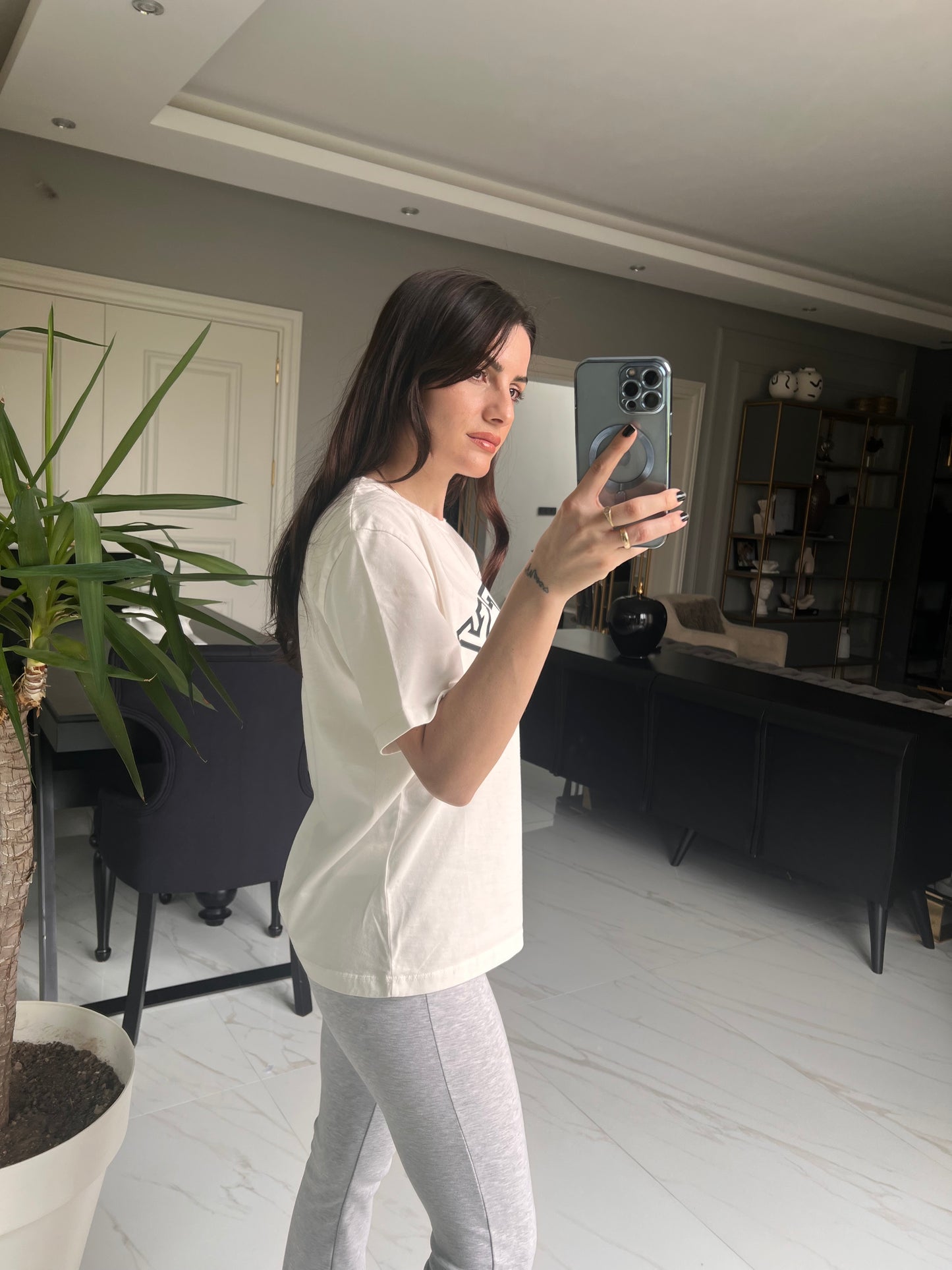 Önü Lacivert Yazılı Tshirt