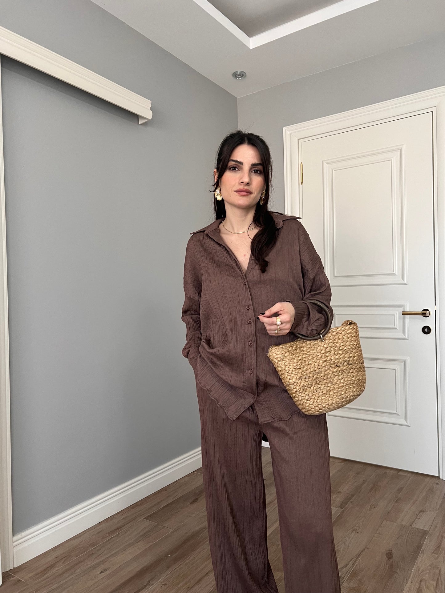 Kahve Kırışık Takım