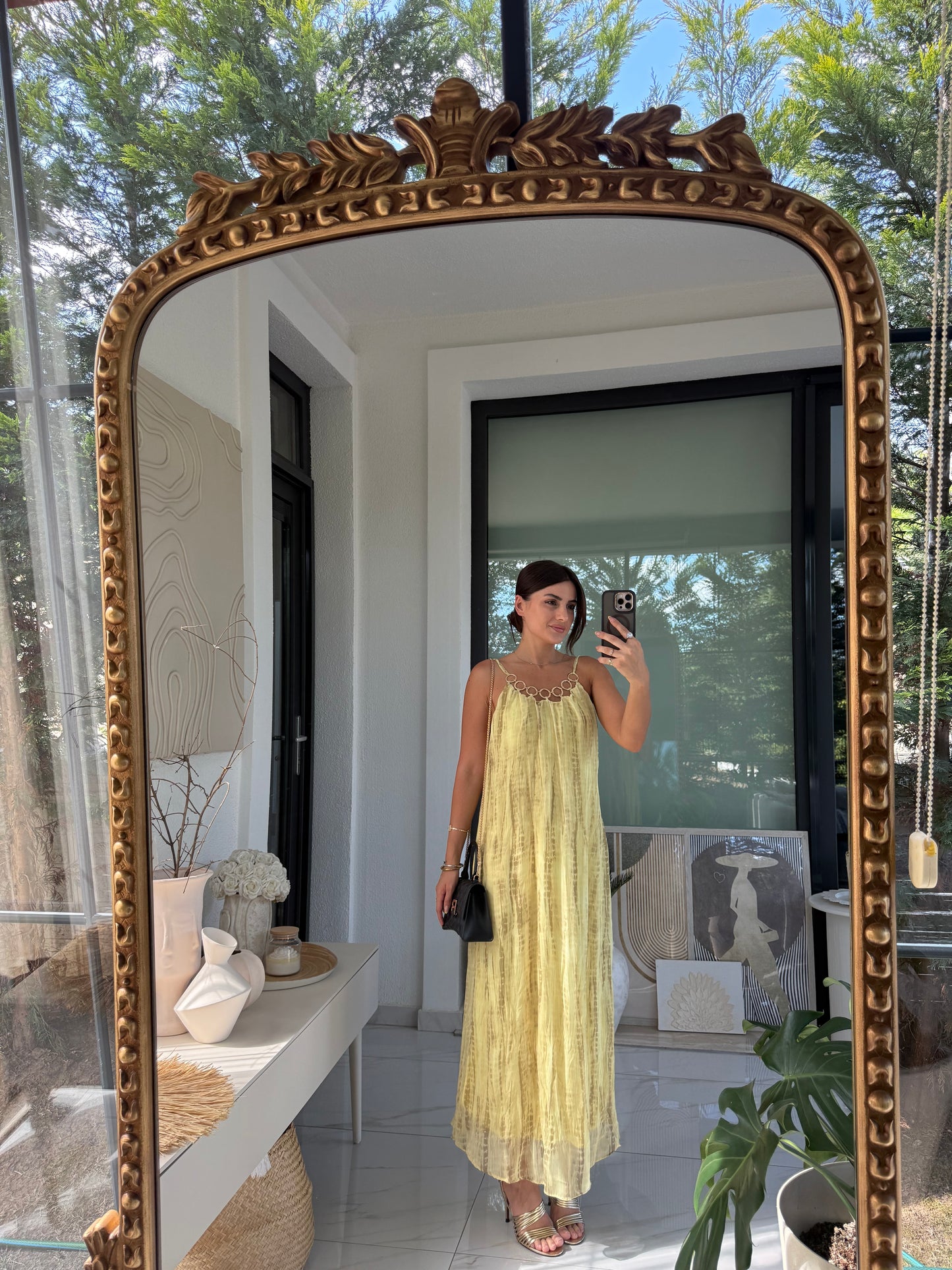 Sarı Gold Aksesuarlı Astarlı Şifon Elbise