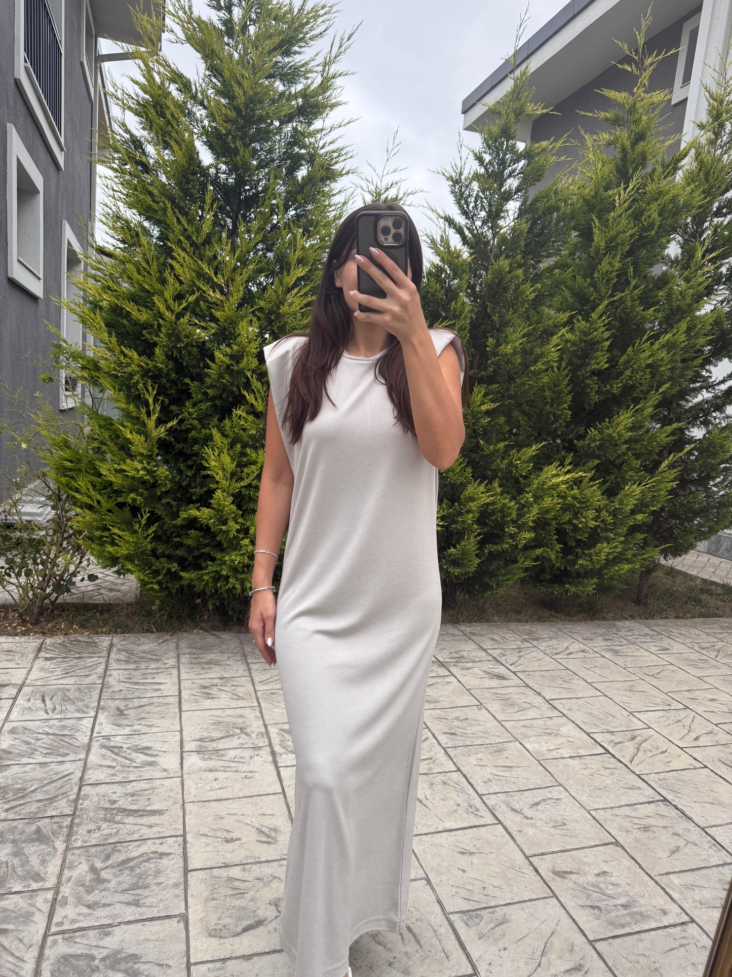 Taş Vatkalı Modal Midi Elbise