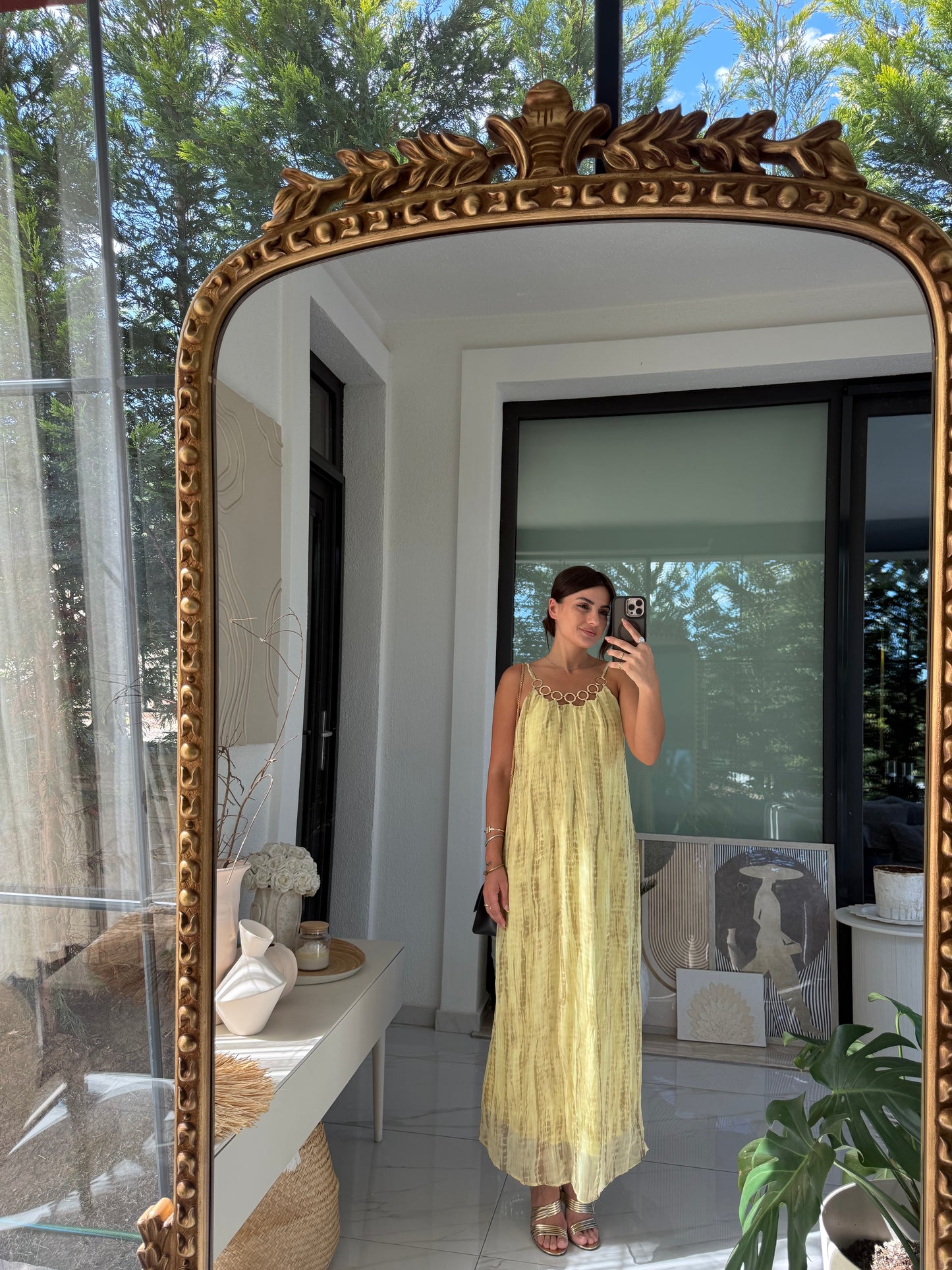 Sarı Gold Aksesuarlı Astarlı Şifon Elbise