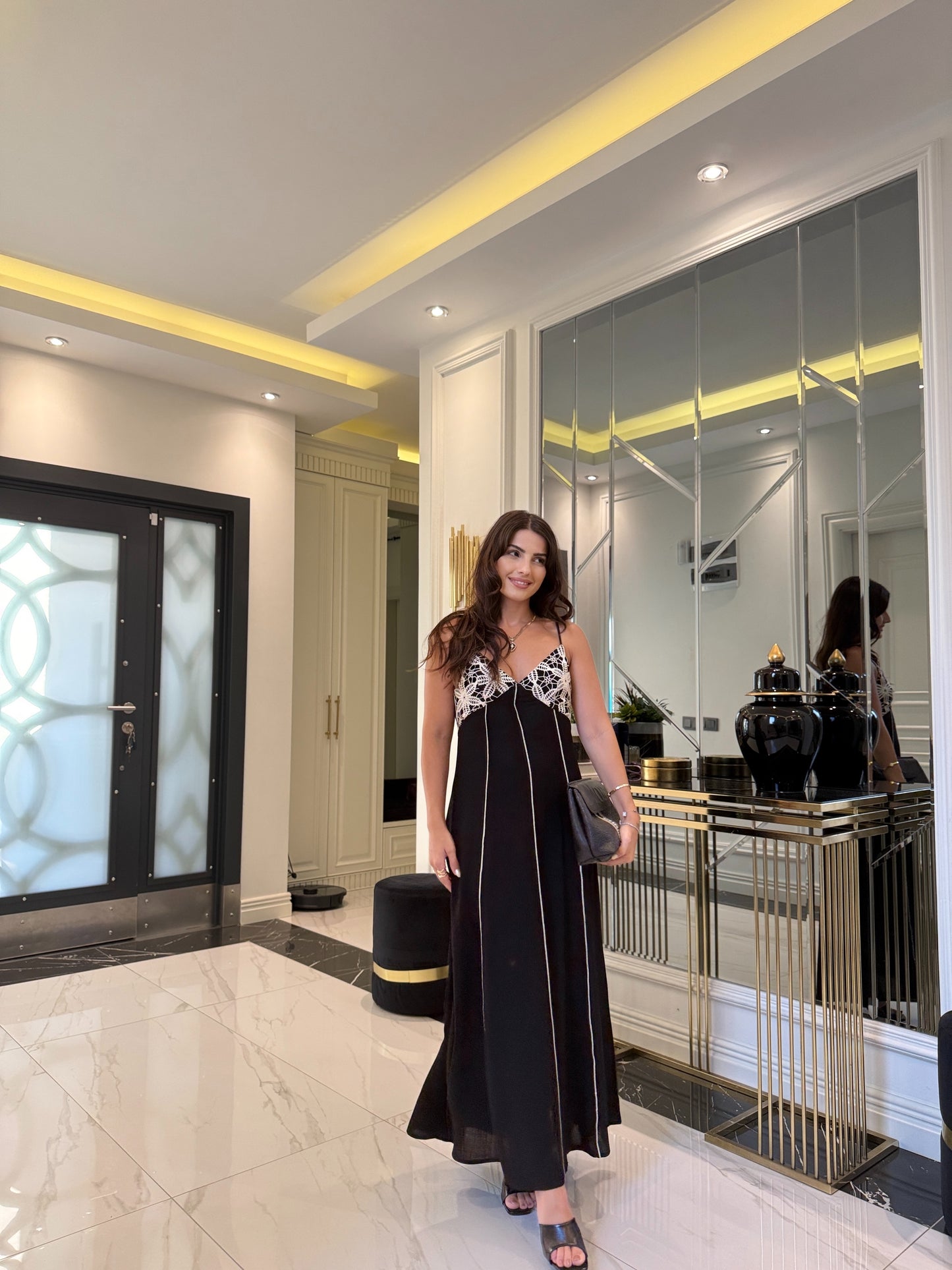 Zr Model Tığ İşlemeli Elbise