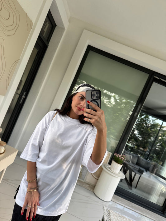 Beyaz Oversize Tshirt