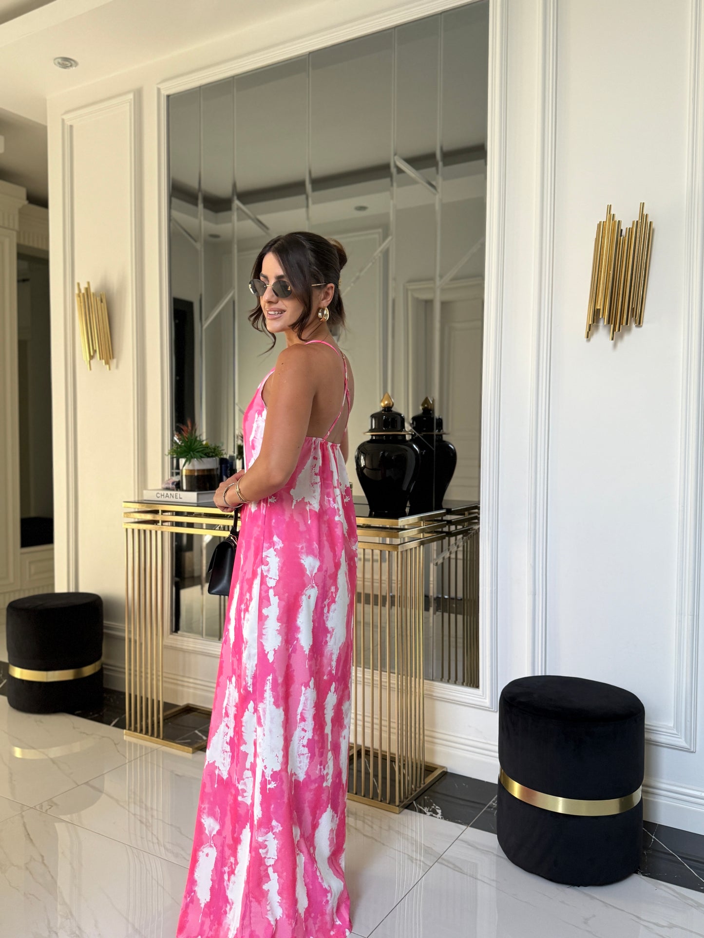 Pembe Batik Sırt Detaylı Elbise