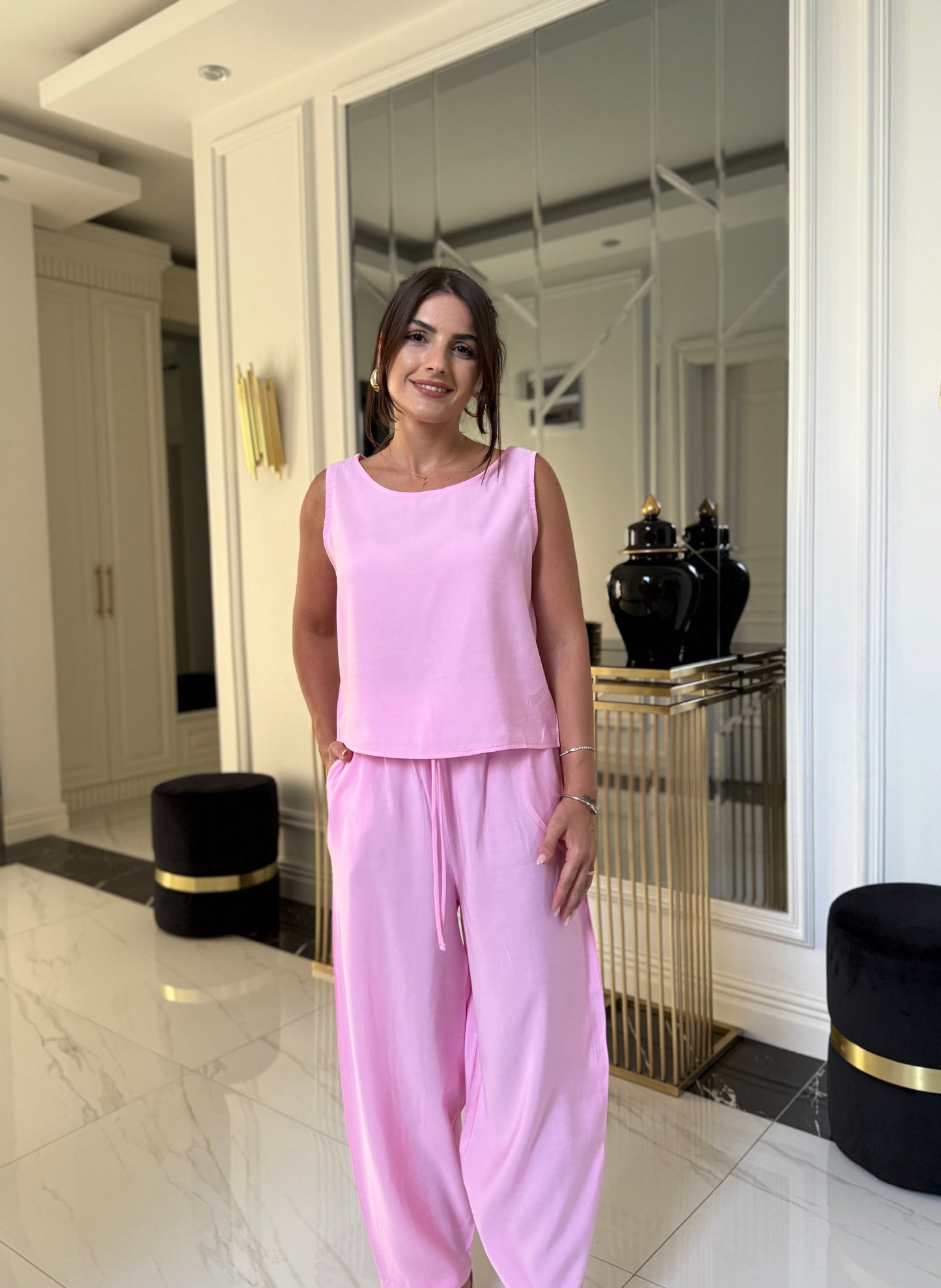 Pembe Tensel Kolsuz Bluz Ve Pantolon Takım