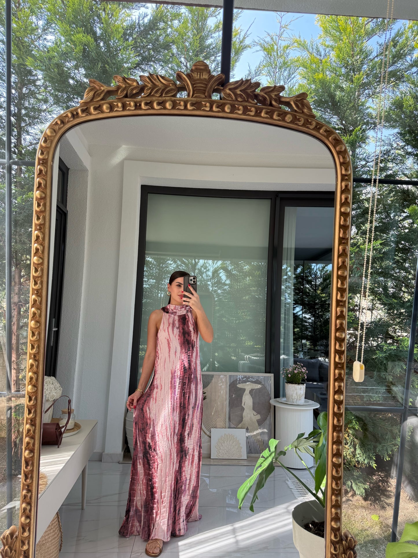 Pembe Saten Elbise