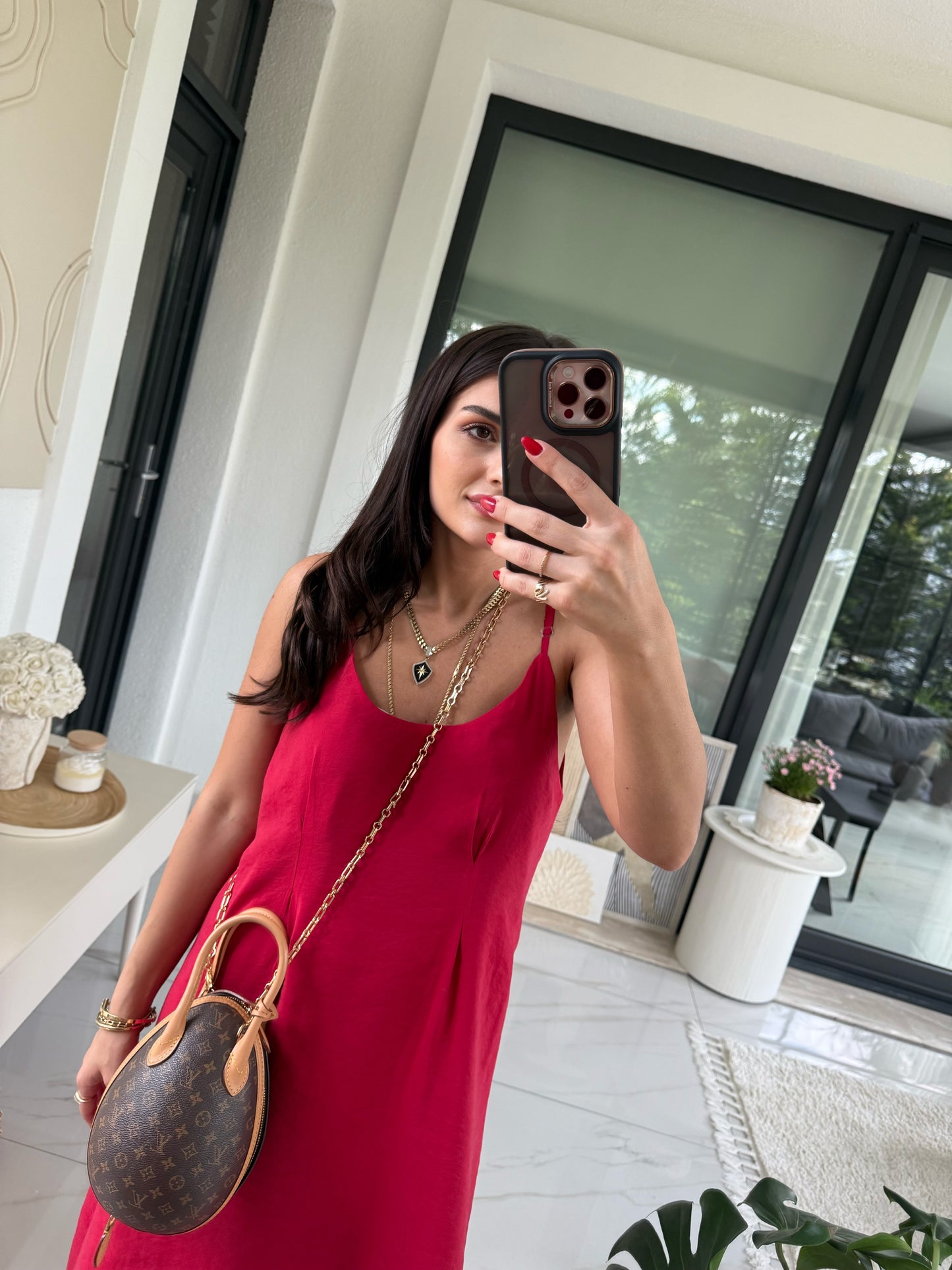 Kırmızı Askılı Elbise Ve Crop Gömlek Takım