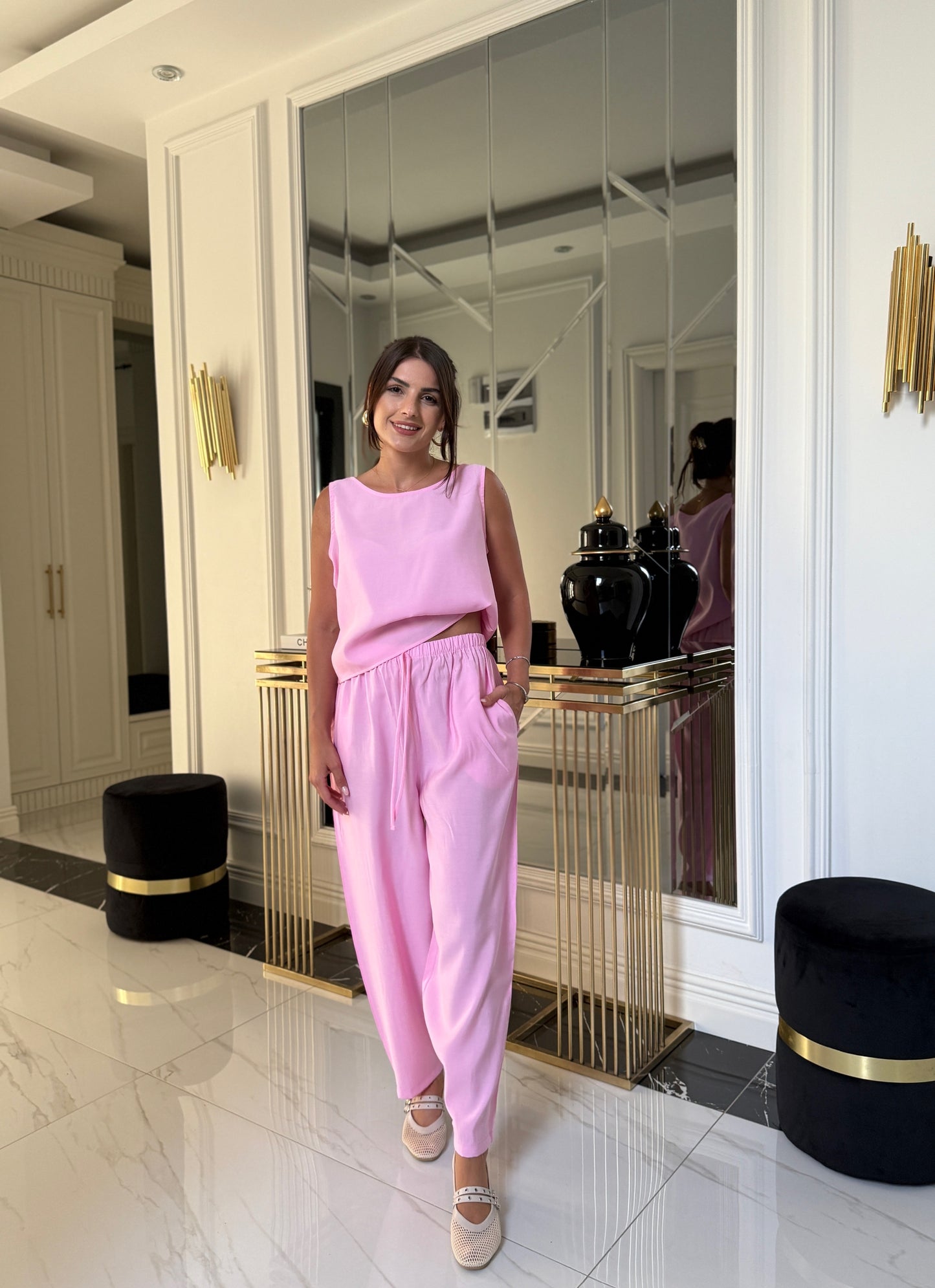Pembe Tensel Kolsuz Bluz Ve Pantolon Takım