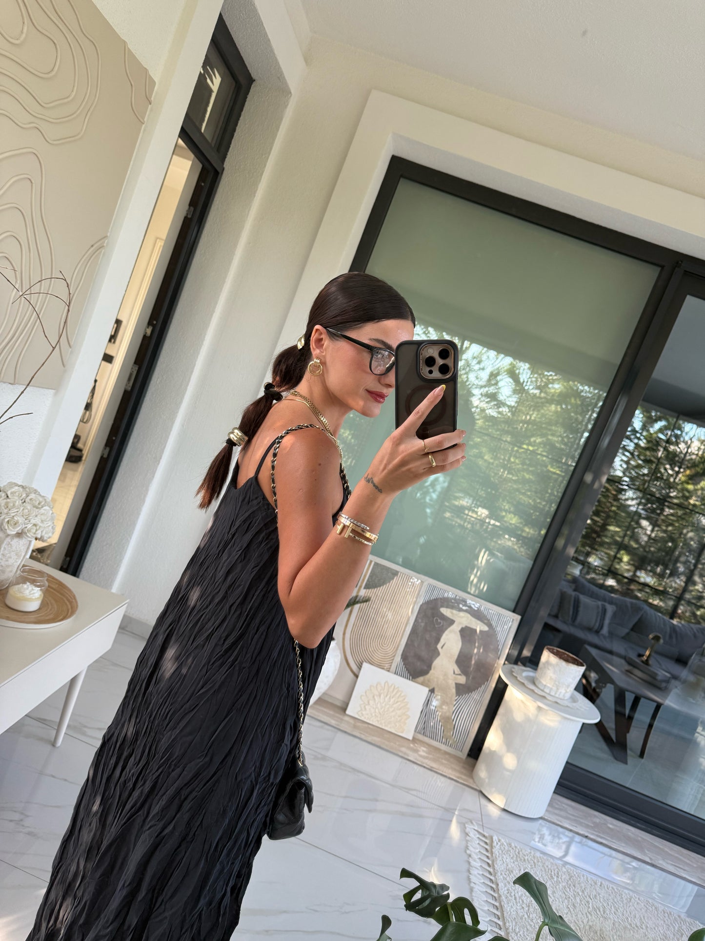 Premium Siyah Kırışık Astarlı Askılı Elbise