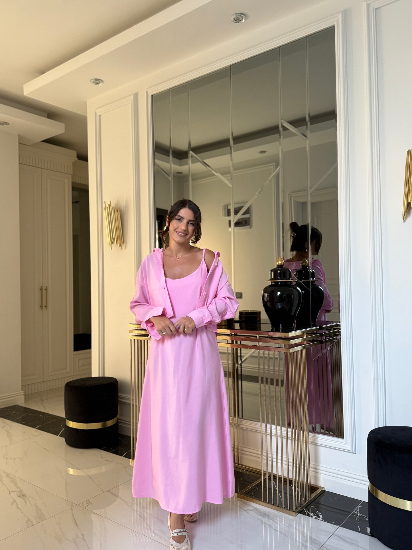 Pembe Askılı Elbise ve Crop Gömlek Takım