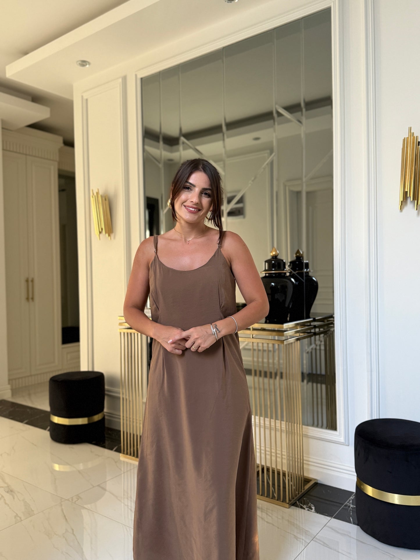 Kahve Askılı Elbise ve Crop Gömlek Takım