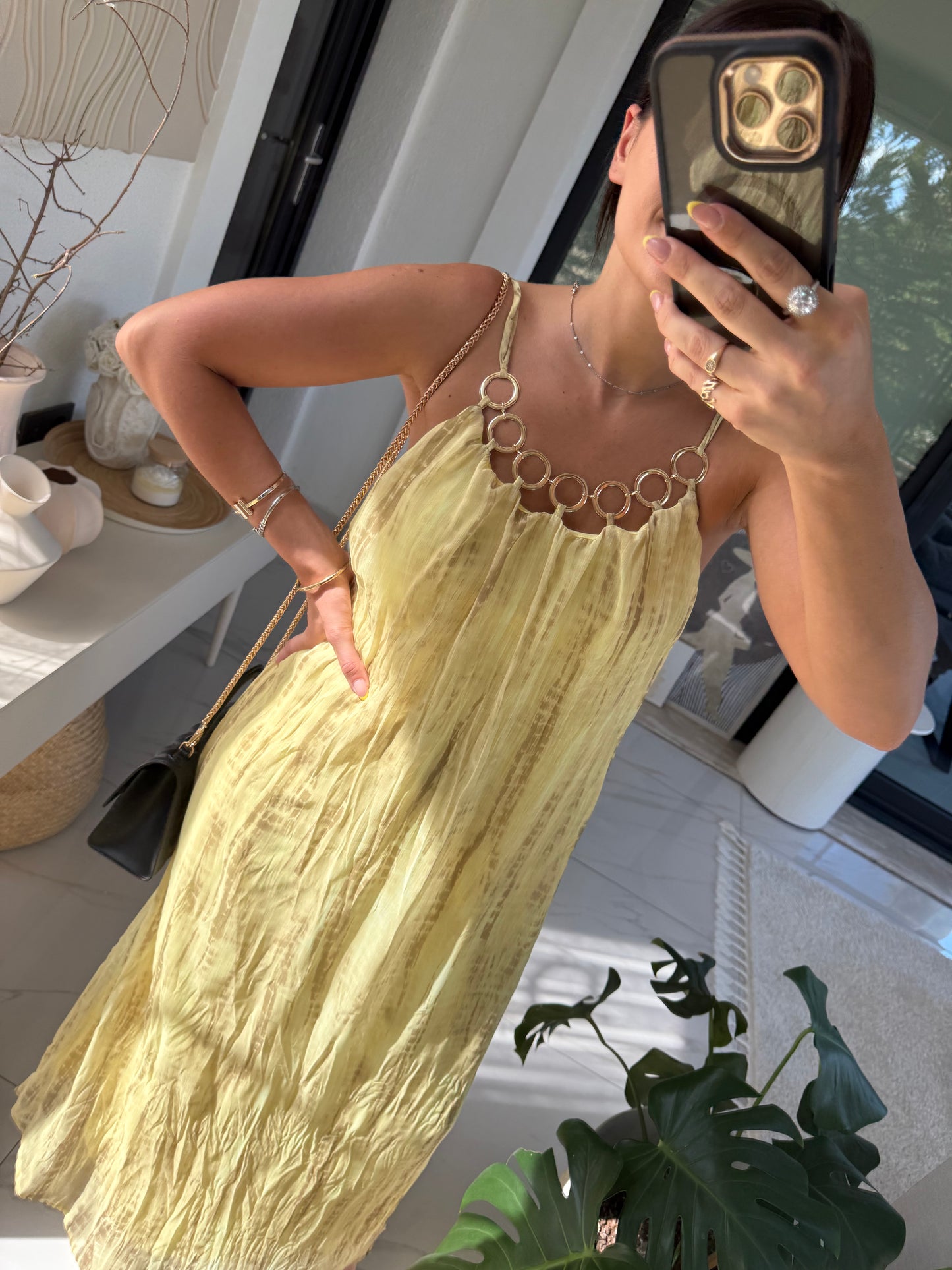 Sarı Gold Aksesuarlı Astarlı Şifon Elbise