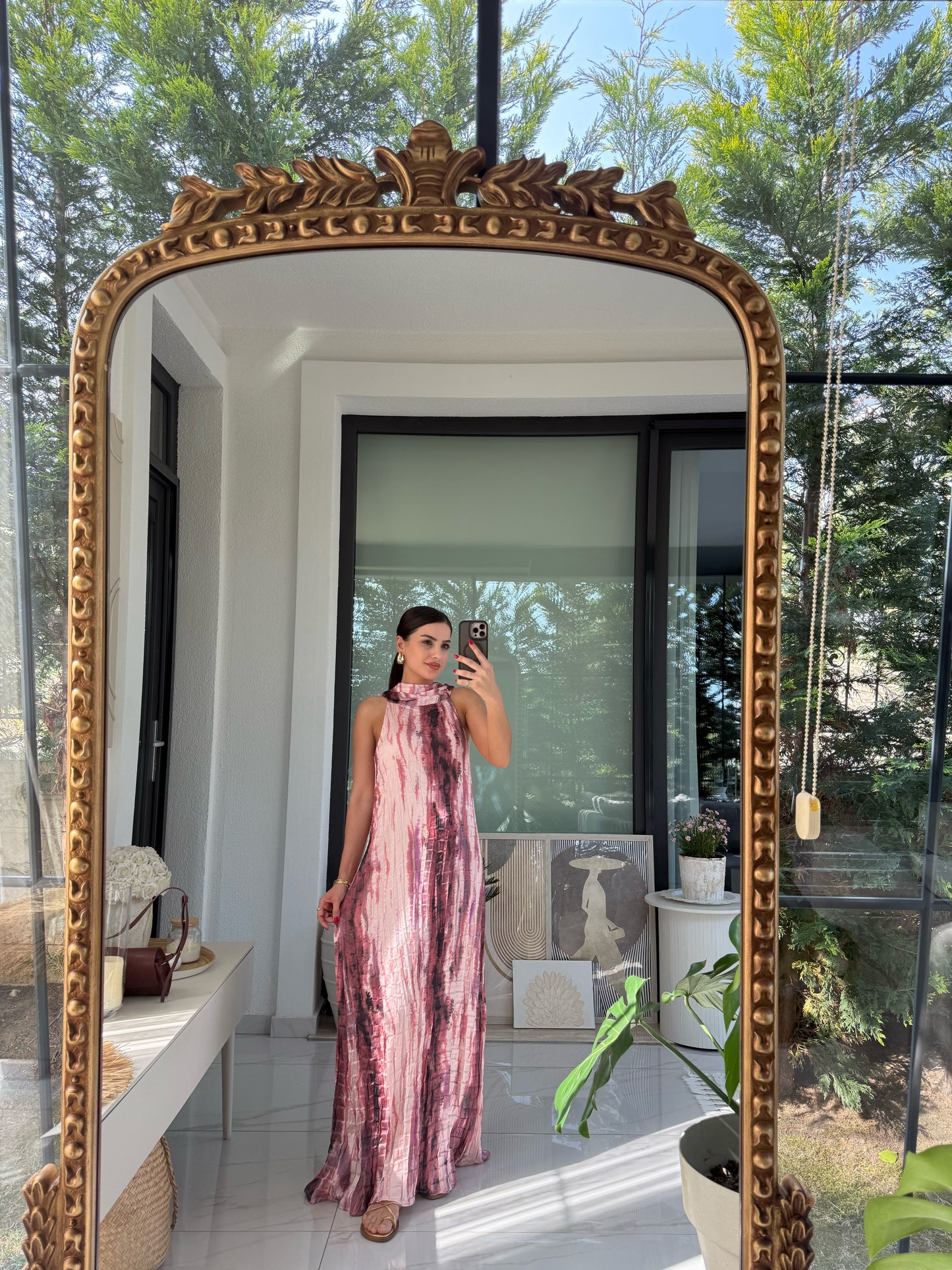 Pembe Saten Elbise