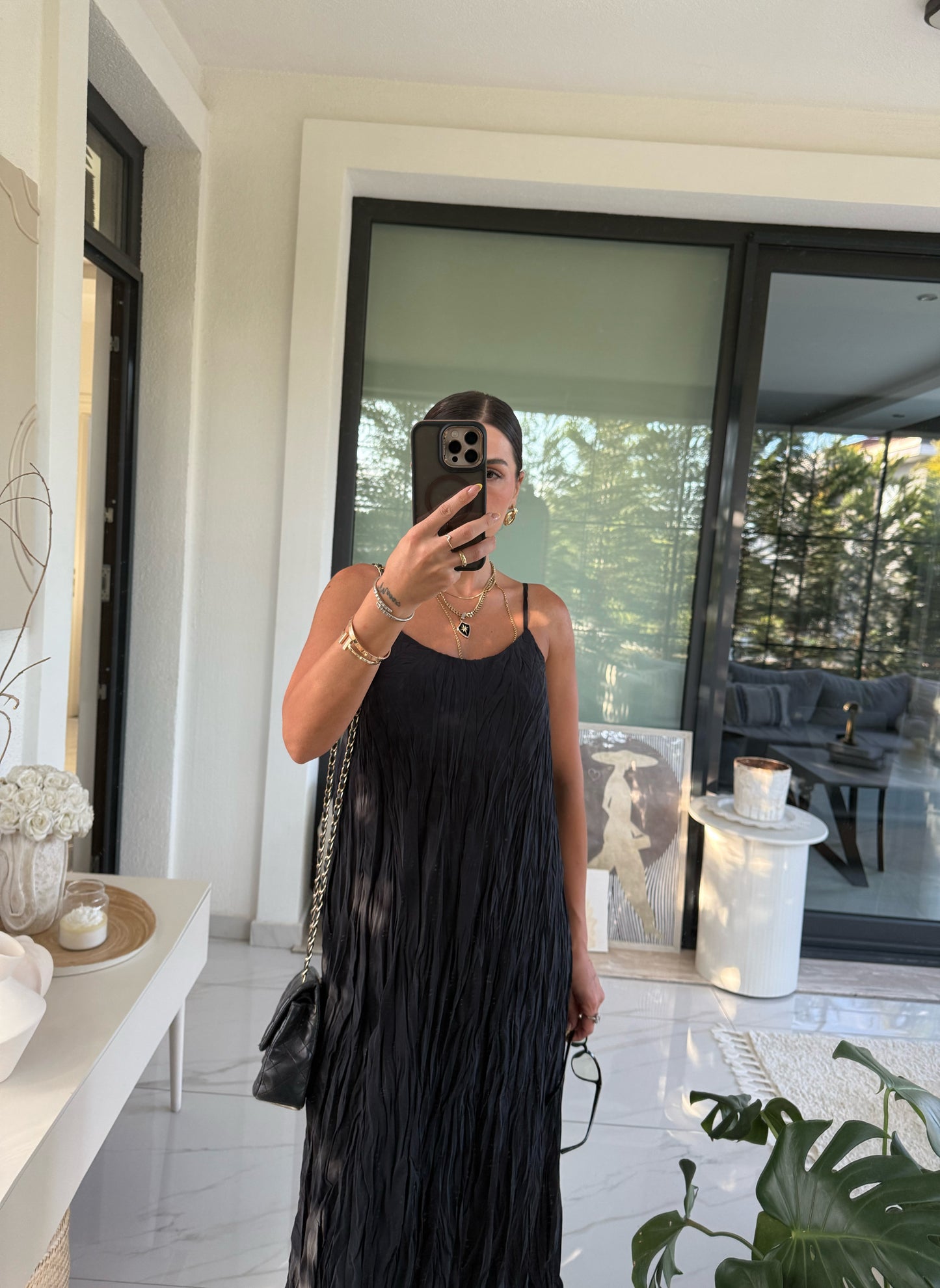 Premium Siyah Kırışık Astarlı Askılı Elbise