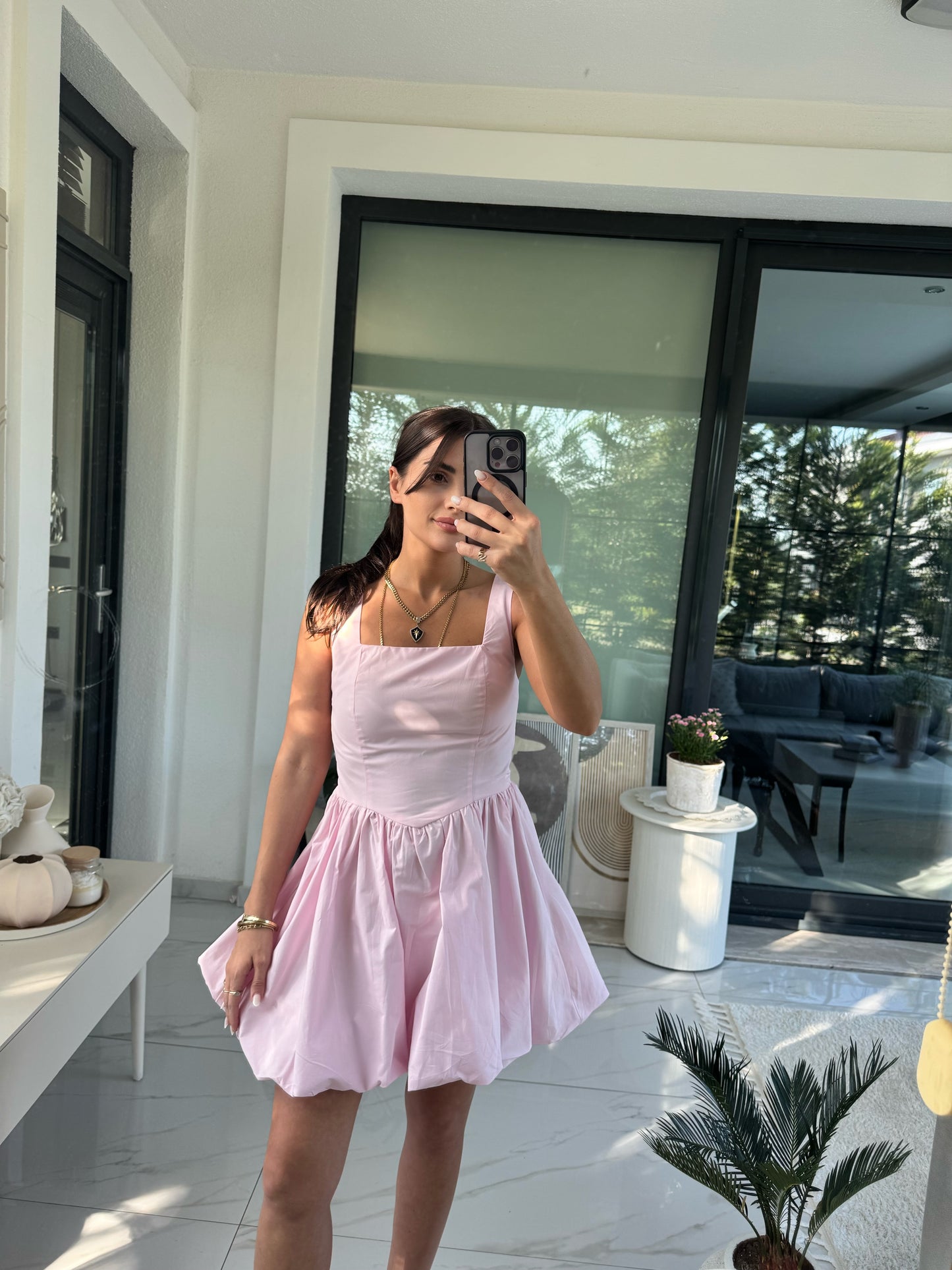 Pembe Askılı Balon Elbise