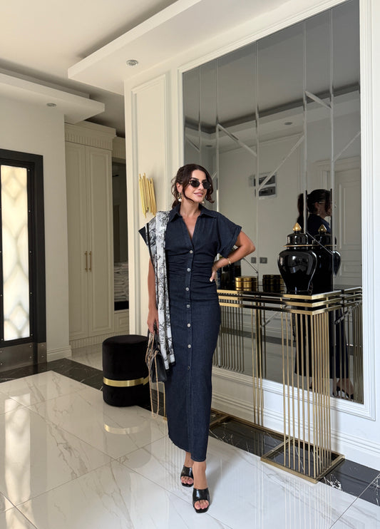 Belden Oturtmalı Düğmeli Denim Elbise