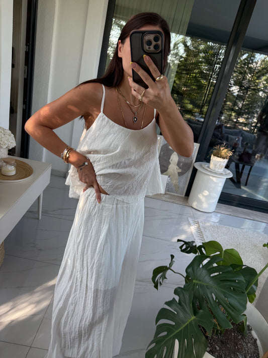 Beyaz Kırışık Askılı Bluz ve Pantolon Takım