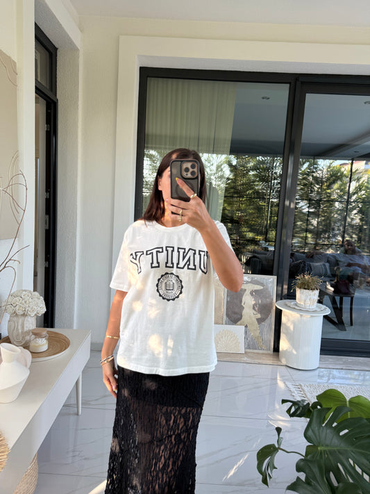 Beyaz Önü Yazılı Tshirt